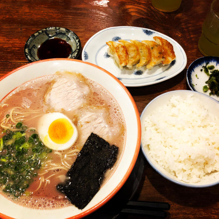 久留米ラーメンの王道_e0187362_14513355.jpg