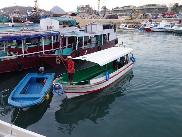 d0360509_1983351.jpg