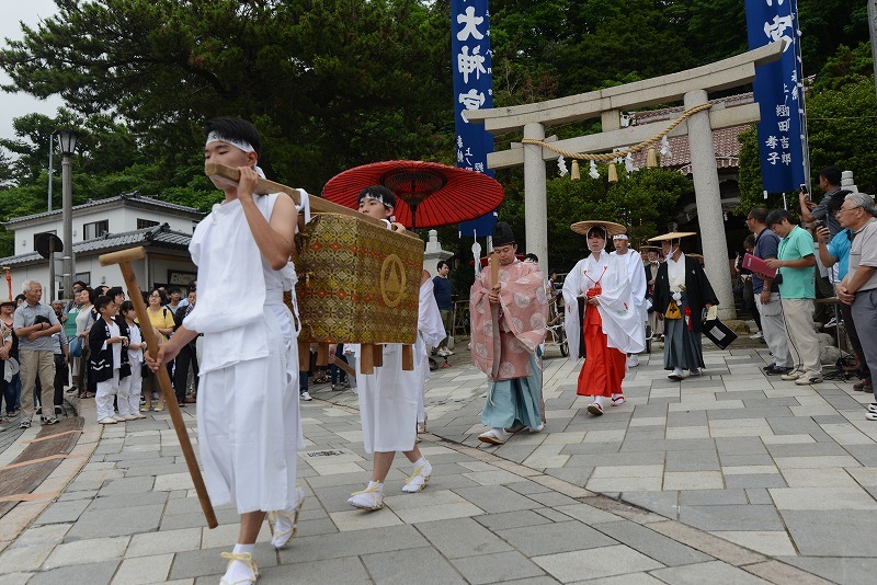 姥神神社例大祭（江差町）①_f0373120_15480280.jpg