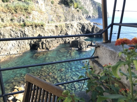 25歳年下の同僚、サラ_a0136671_20455150.jpeg