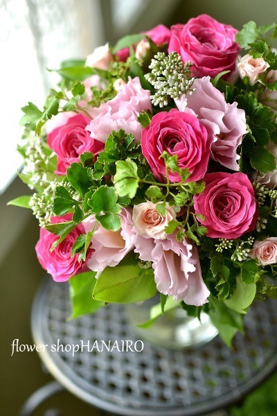 お誕生日のお祝いに 花束 花色 あなたの好きなお花屋さんになりたい