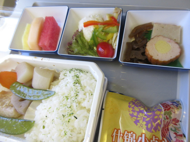 冬のニュージーランド旅(31)上海→成田 ANA機内食_c0212604_6542073.jpg