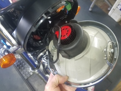 Cb1100へledヘッドライト装着 ノザワホンダ船橋店 Staffブログ