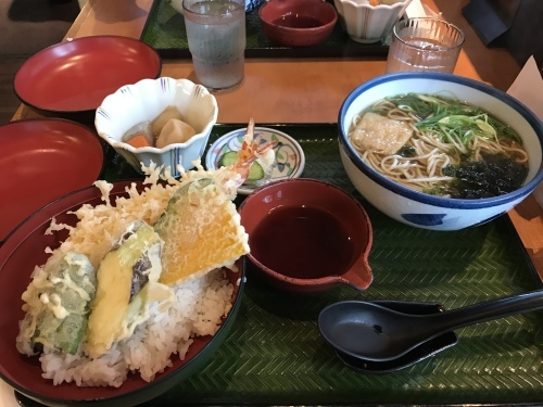 f0315081_22182016.jpeg