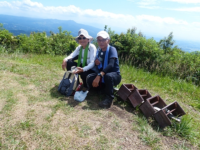 f0357487_22114762.jpg