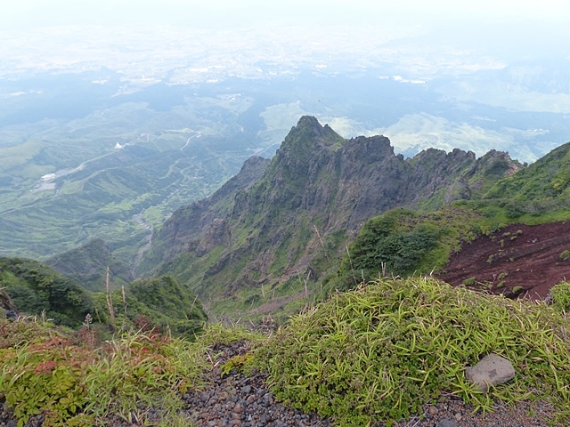 f0357487_23405248.jpg