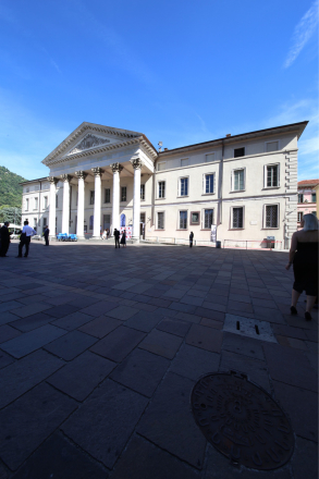 イタリア旅行7 さぁ、授賞式だ!_d0030761_17462441.jpg