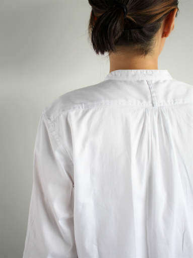 ASEEDONCLOUD　HW collarless shirt - white_b0139281_14572683.jpg