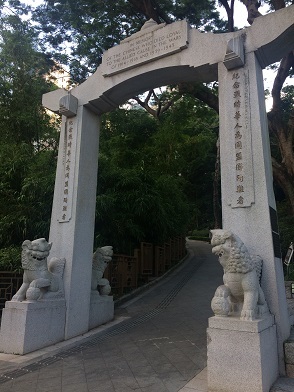 f0371533_22465874.jpg