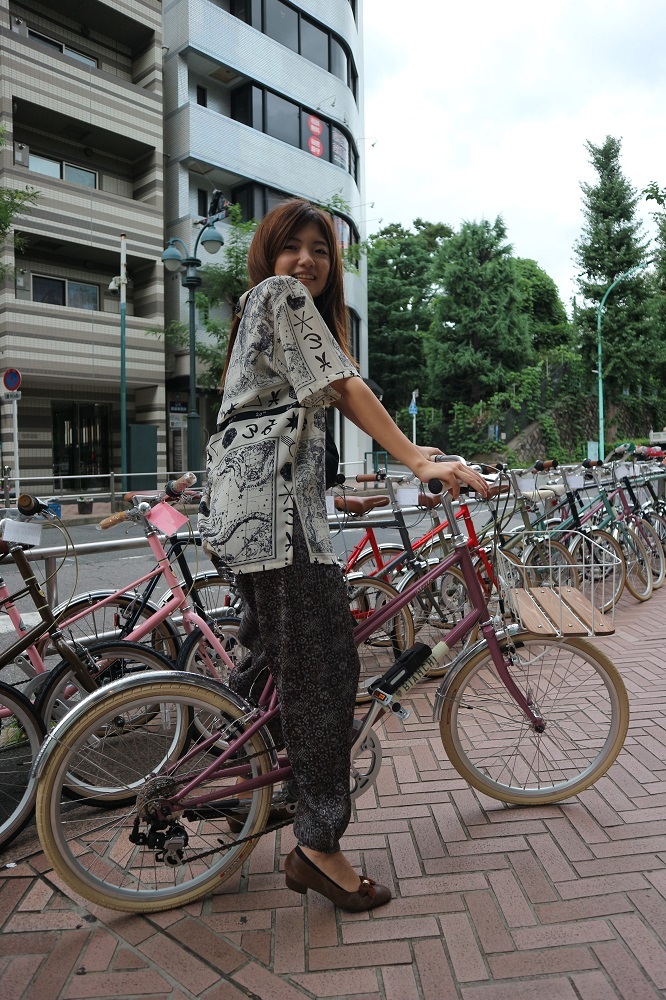 9月12日　渋谷　原宿　の自転車屋　FLAME bike前です_e0188759_13072249.jpg