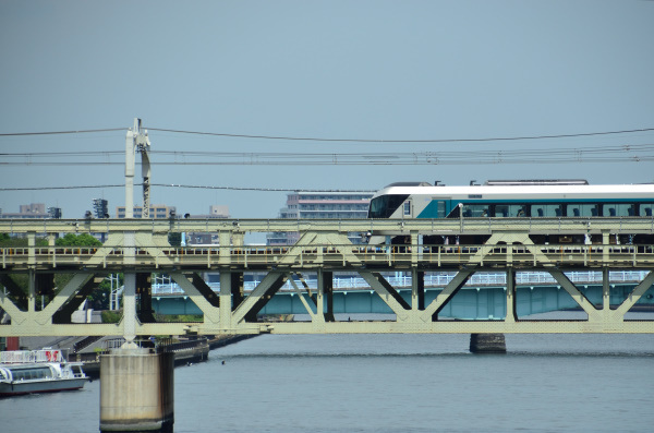 節約 ○○○東武鉄道伊勢崎線(スカイツリーライン)隅田川橋梁・組み立て済み・東武電車が走るレイアウトにいかがですか○○○