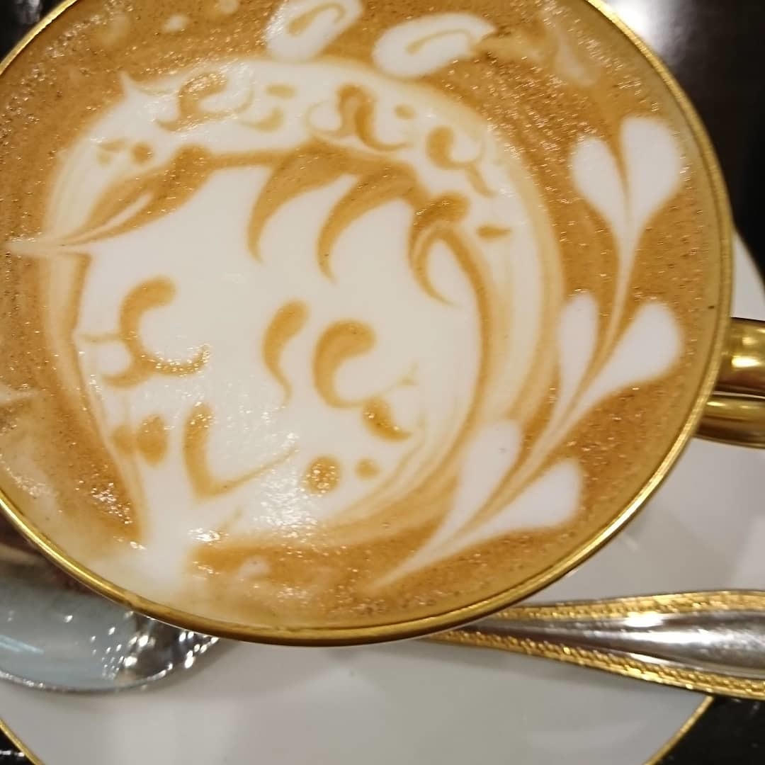 コーヒーアートに感激 ピオニーの森 コーヒーアートに感激 ピオニーの森