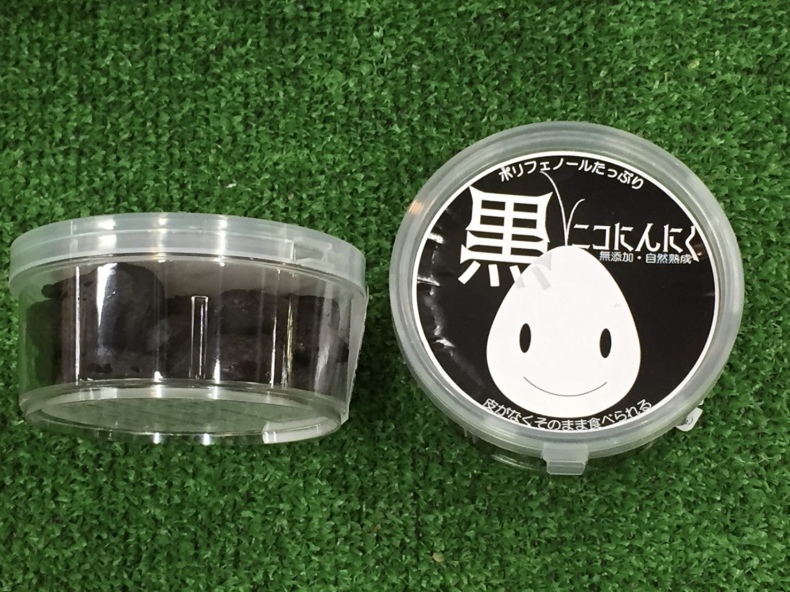 大洗まいわい市場 ポリフェノールたっぷりの黒ニコちゃん^ ^_a0283448_12061105.jpeg