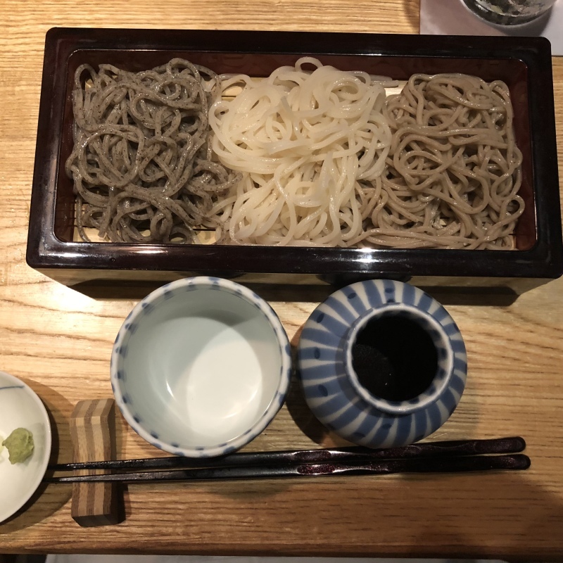 b0293908_08120793.jpeg