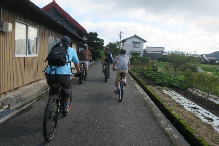 蒜山ファットバイク/MTBガイドツアー_c0132901_18240633.jpg