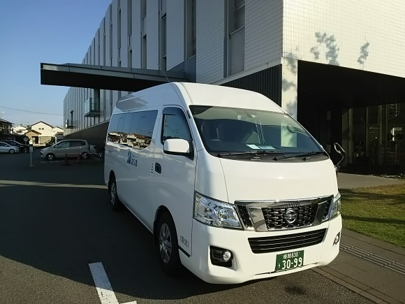 食べ損なった柿の葉寿司_b0329603_18054649.jpg