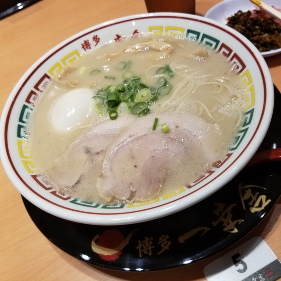 福岡 ラーメン一幸舎_f0031818_21255934.jpg