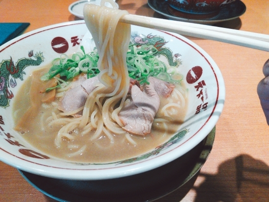 奈良でチェーンのラーメン_f0350423_18405280.jpg