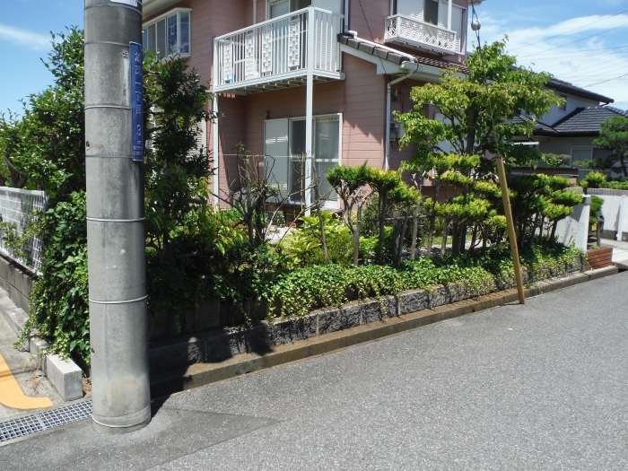 庭を駐車場へ 自宅に駐車場を増やしたいんです 市原市リフォーム店の社長日記 日日是好日 庭を駐車場へ 自宅に駐車場を増やしたいんです 市原市リフォーム店の社長日記 日日是好日