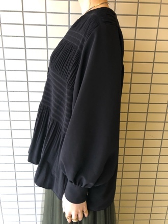 note et silence - caph マジョリカプリーツ 前開きブラウスの