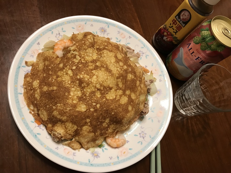 塩焼きそば 玉子焼き載せ と オールフリーで ♪ 晩ごはん。_c0212604_20254830.jpg