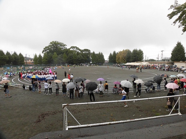 「敬老会」と中学の「運動会」 敬老事業は抜本的な見直しを!との決算委員会_f0141310_07133779.jpg