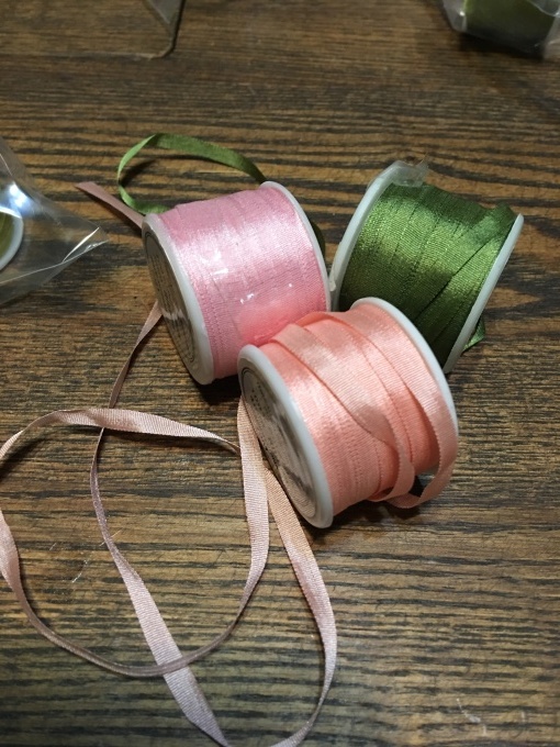リボン刺繍糸  管理方法♪_c0229423_22581186.jpeg