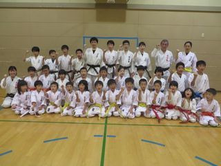 西町教室 昇段審査結果発表_c0118332_22393204.jpg