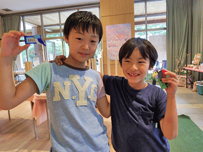 f0140773_15422611.gif