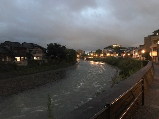e0242080_19034460.jpg