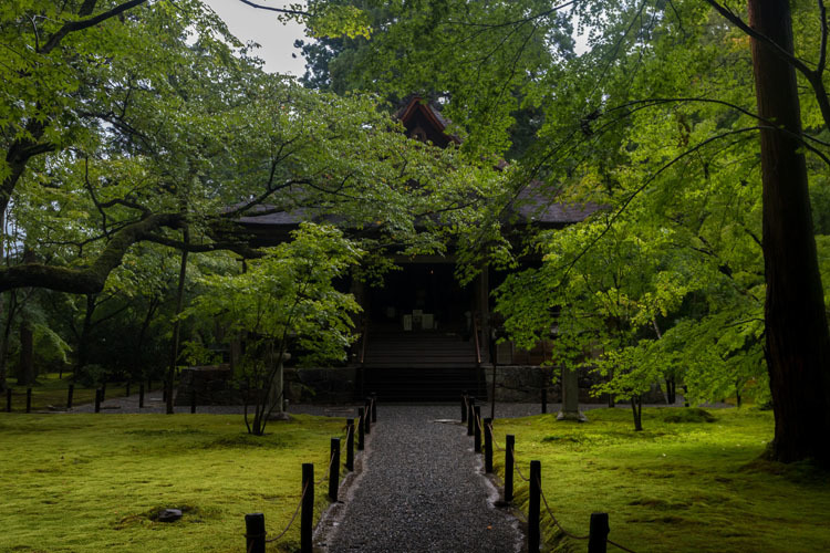 三千院_e0051888_05410391.jpg