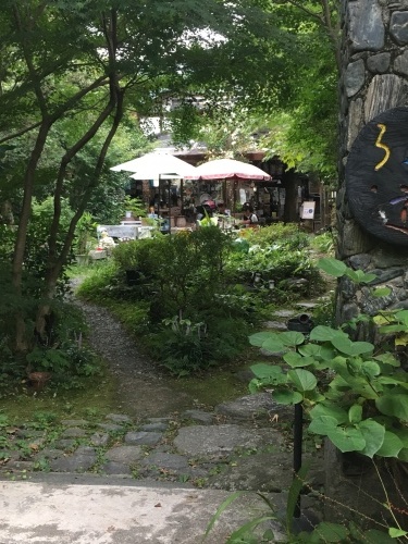 b0346442_13235519.jpeg