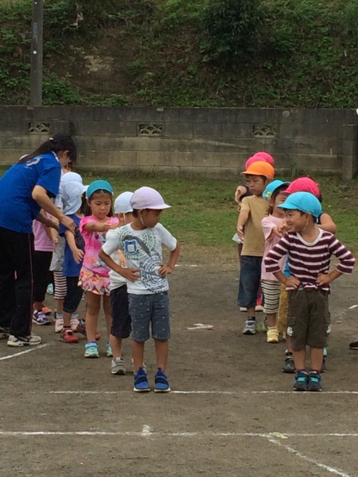 幼稚園運動会ごっこの練習_e0345809_11105814.jpg