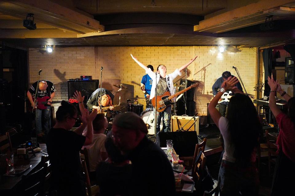 コブシャウライブatサムズアップ レポ_e0120837_21073526.jpg