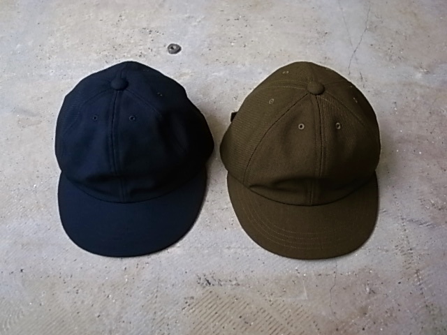 COMOLI Wool Serge Cap : TRUNK