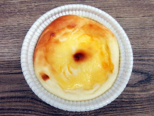 【岩瀬牧場】ほっかほかチーズ_c0152767_21020044.jpg