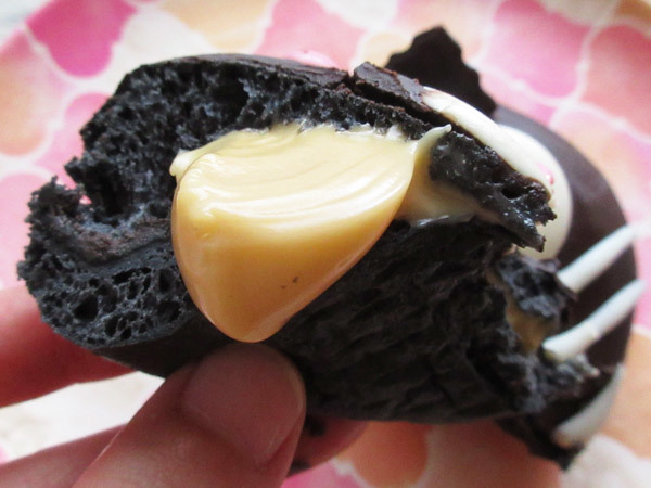 クリスピー・クリーム・ドーナツ Echika池袋店_c0152767_21175615.jpg