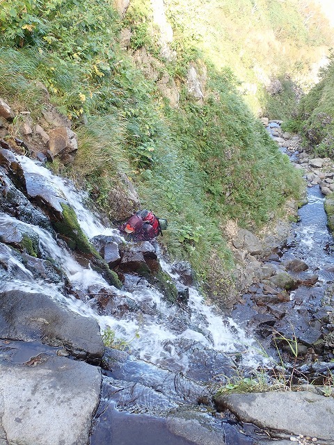ポンショカンベツ川で冒険的沢登り_d0198793_14440836.jpg