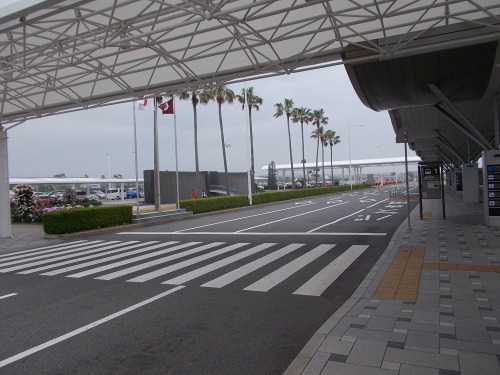 台風２４号、北上続ける…日本列島縦断の可能性　２９日に沖縄や奄美へ_b0398201_23122122.jpg