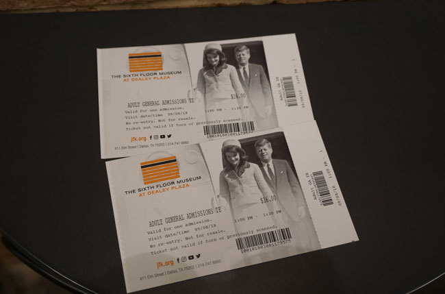 西カリブ海クルーズ③ケネディ大統領暗殺の舞台「The Sixth Floor Museum」_d0210324_11100118.jpg