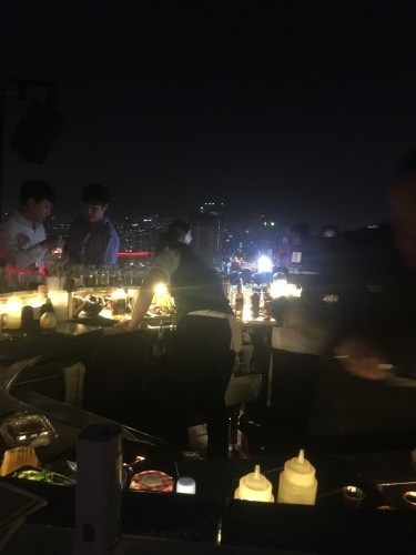 【ベトナム】ホテルニューワールドサイゴン　Chill Sky Bar 　_a0283025_21213892.jpg