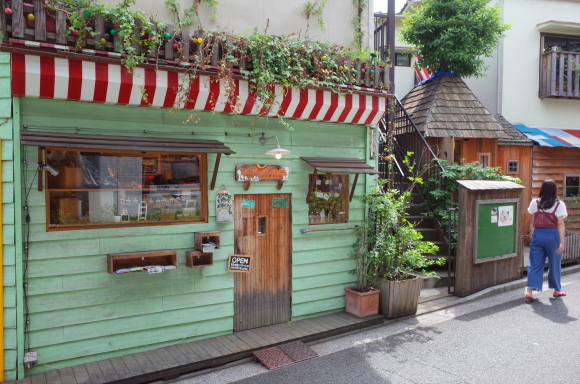 HATTIFNATT 吉祥寺のおうち　東京都武蔵野市吉祥寺南町/カフェ_a0287336_23150413.jpg