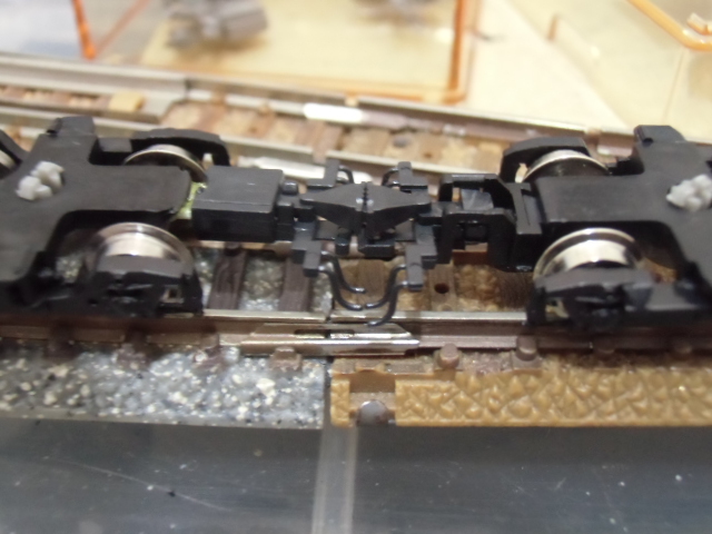 鉄コレカプラーをkatoカプラー密連型bに交換 新湘南電鐵 横濱工廠3