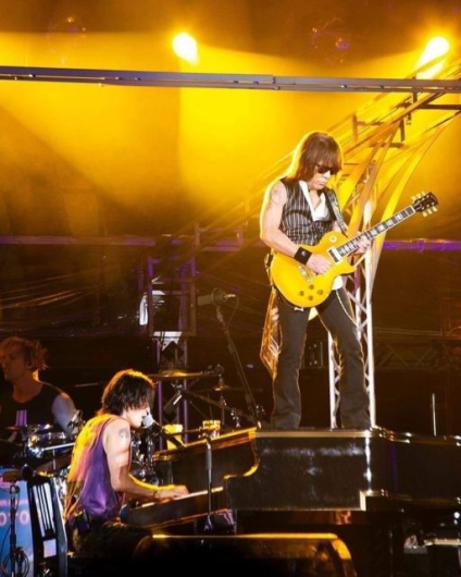 B'z メモリアルプレート 9/21 9月21日 東京 - メルカリ