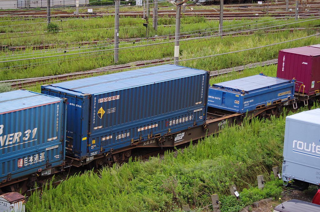 f0203926_19466100.jpg
