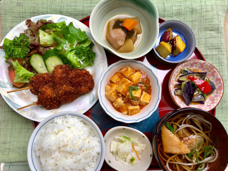串カツ★(^^♪・・・・・700円ランチ_e0107171_15452668.jpg