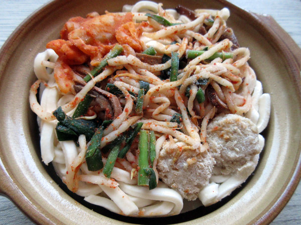 なべやき屋キンレイ お水がいらない チゲうどん_c0152767_19521338.jpg
