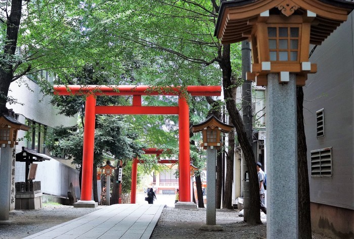 ■御朱印巡り・西新宿【新宿十二社・熊野神社/新宿総鎮守・花園神社】_b0033423_20003458.jpg