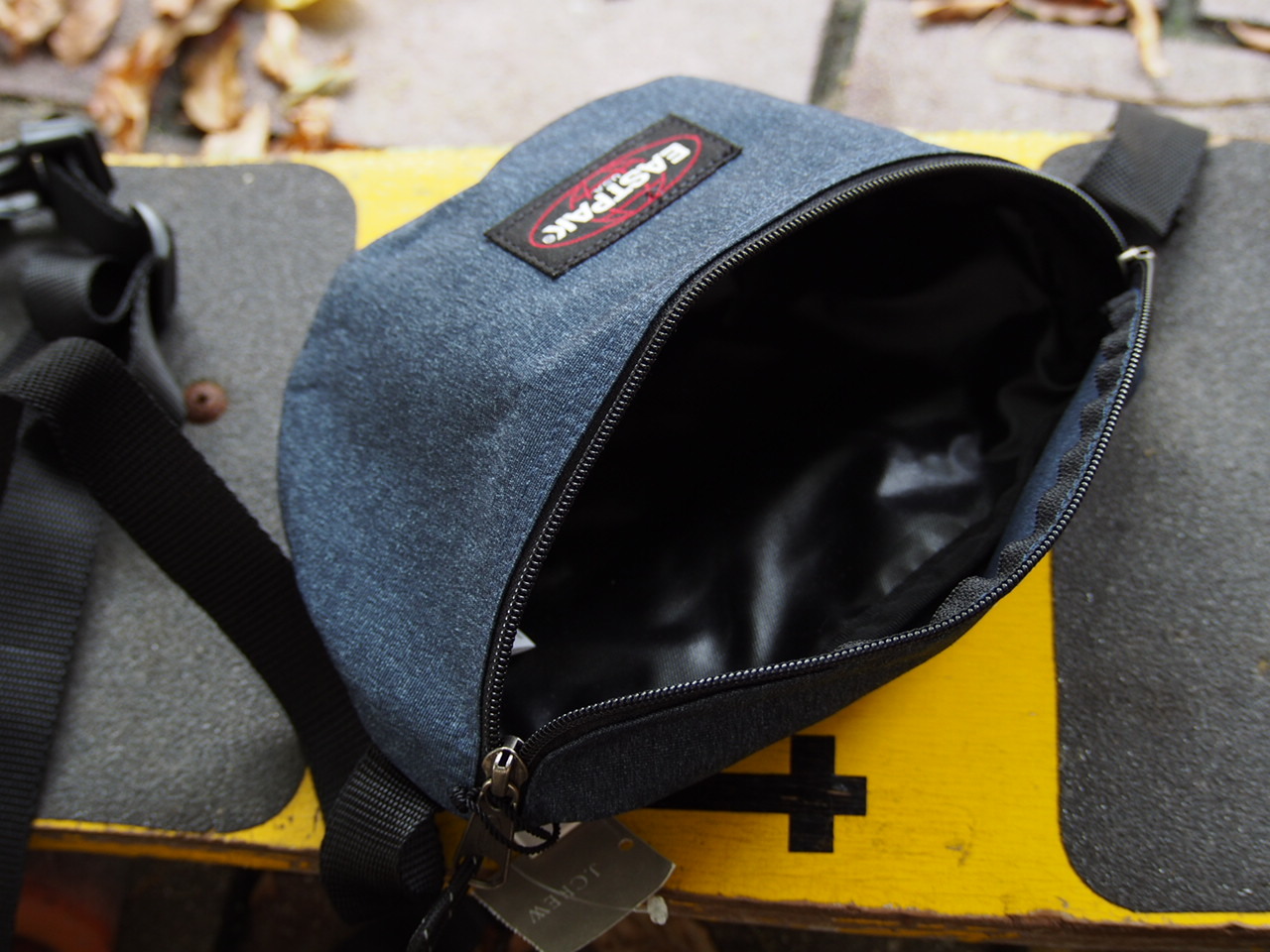 Eastpak j outlet crew