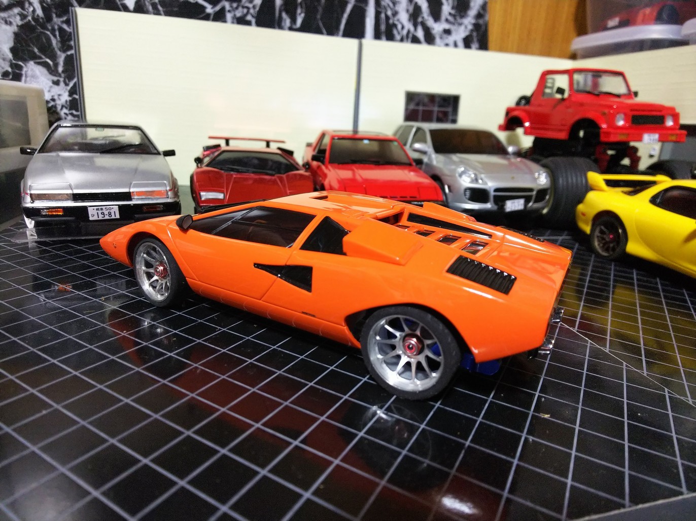 ミニッツMR03 LaFerrariボディ アルミパーツ多用 その1 - メルカリ